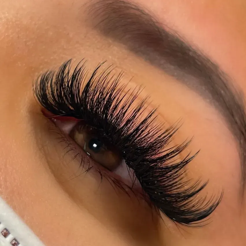 Beauté du regard et du corps à Villeurbanne 